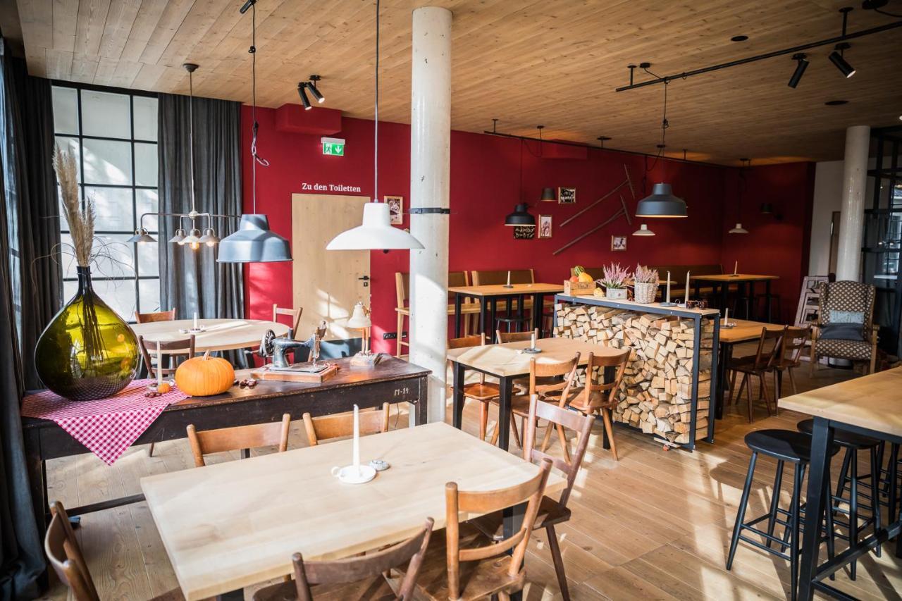 Chiemseer Wirtshaus Chieming Esterno foto